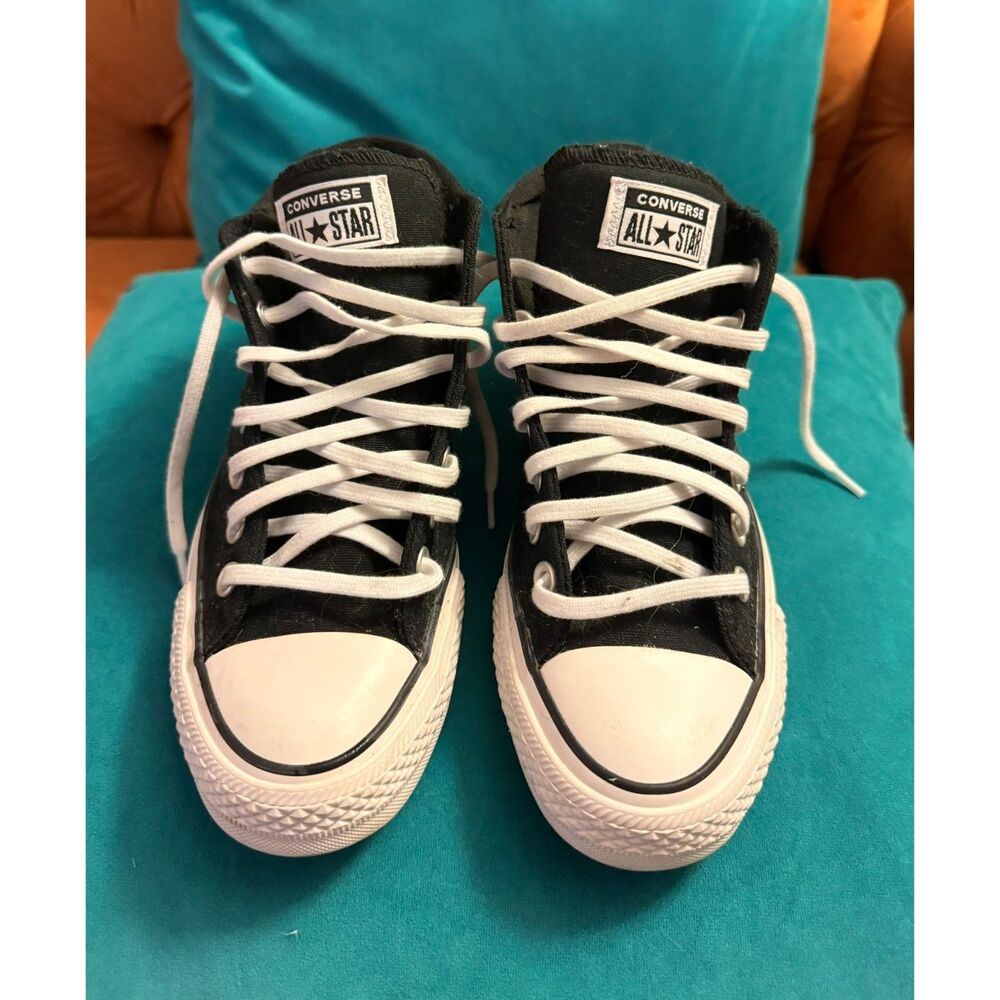 Converse Chuck Taylor All Star Madison Mid Black White Sneakers Womens 8 563512F
